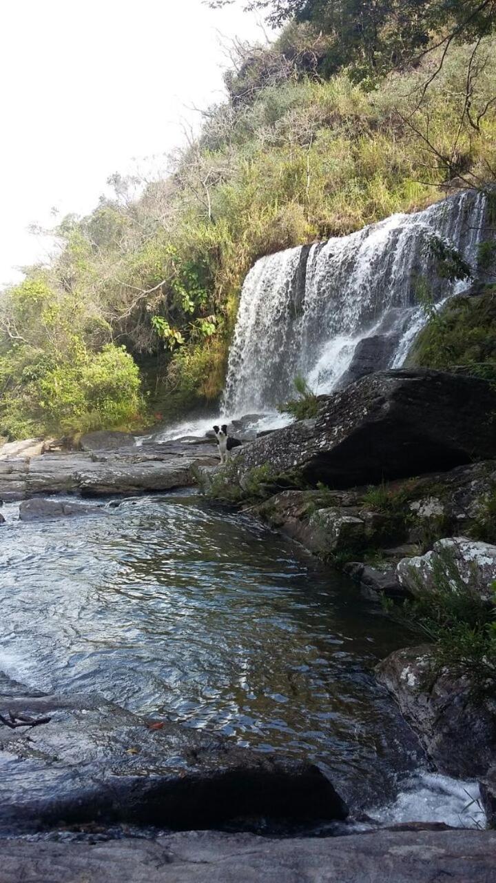 Pousada Pontal Do Moleque Carrancas Extérieur photo