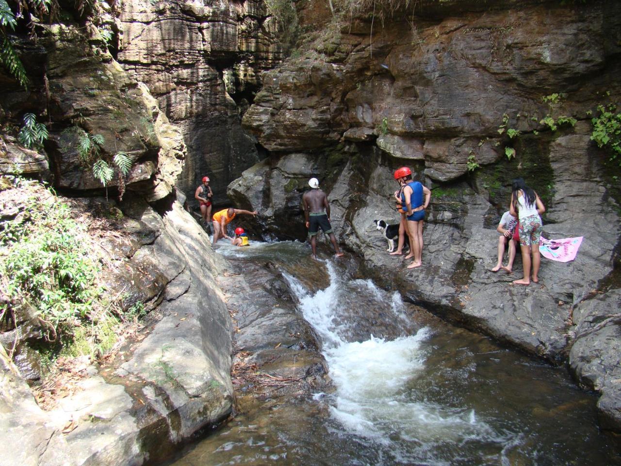 Pousada Pontal Do Moleque Carrancas Extérieur photo
